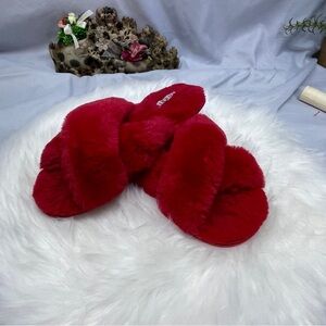 Criss Cross Slipper torrid faux fur red